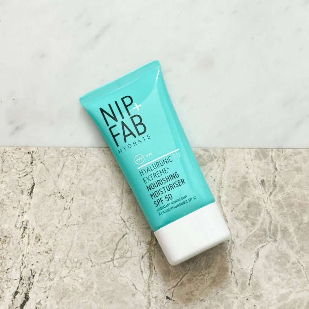 Hyaluronic Fix Extreme4 Nourishing SPF 50 Moisturiser 50ml - Image 4